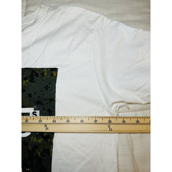 Men's Vans‎ Camo Check Box Short Sleeve Graphic White Tee Shirt SIZE SMALL - Picture 6 of 6